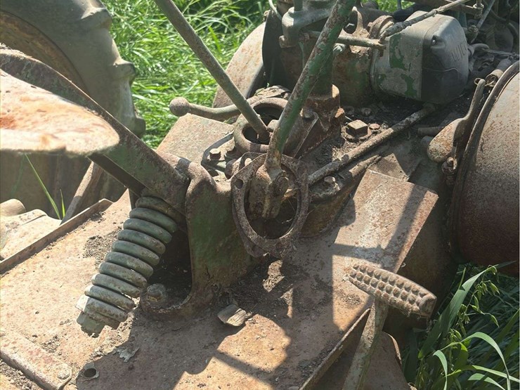 john-deere-h-image-33