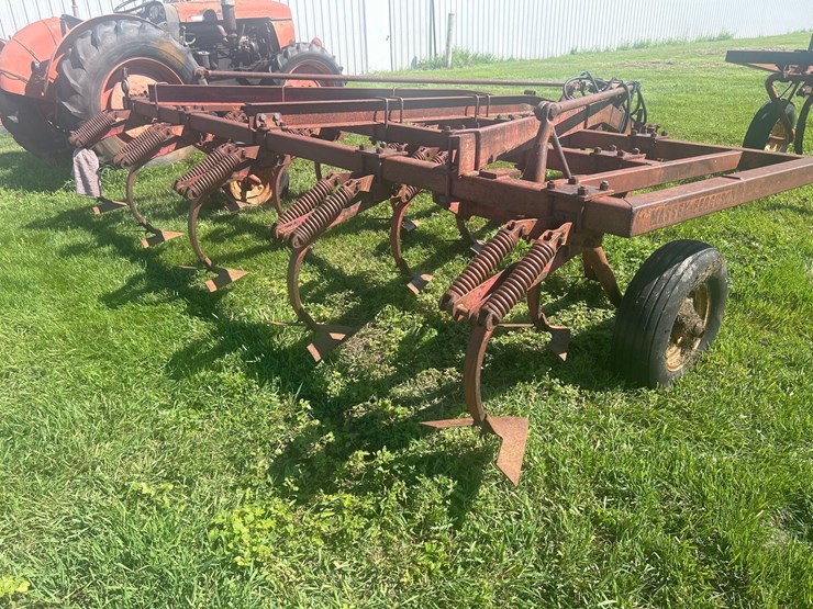 massey-ferguson-14-image-31