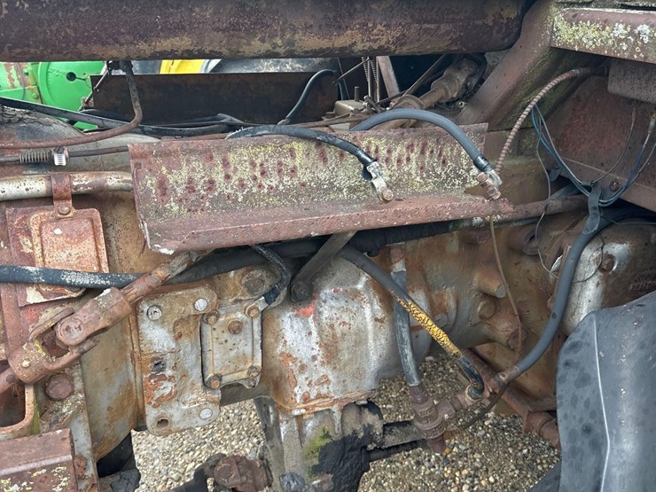 massey-ferguson-97-image-10