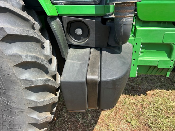 john-deere-8120-image-33