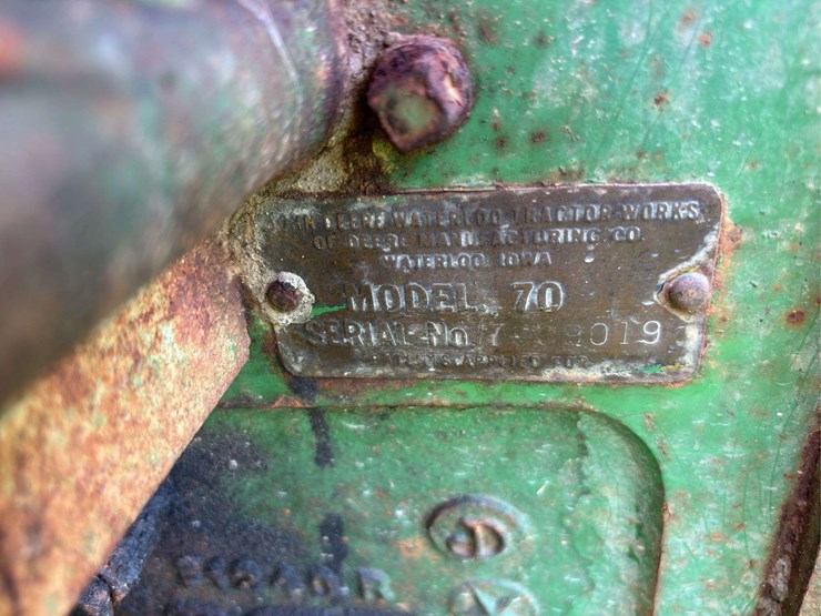 john-deere-70-image-47