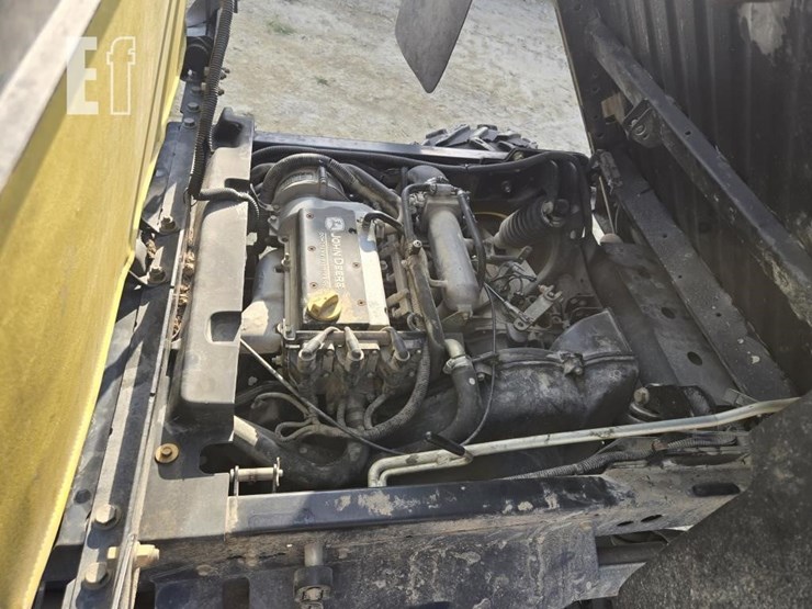 john-deere-gator-xuv-825i-image-17