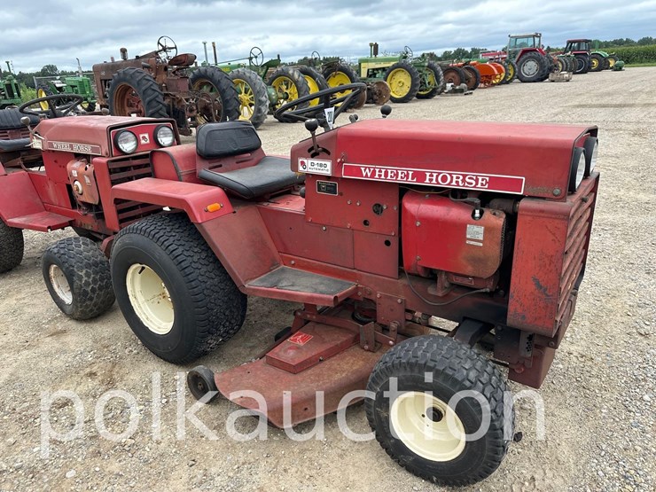 2004-wheelhorse-d180-image-1