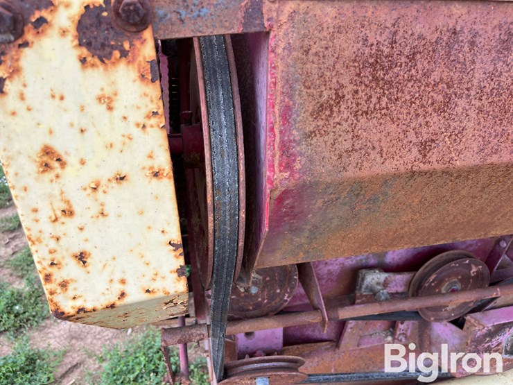 schuler-5x10-feed-wagon-image-14