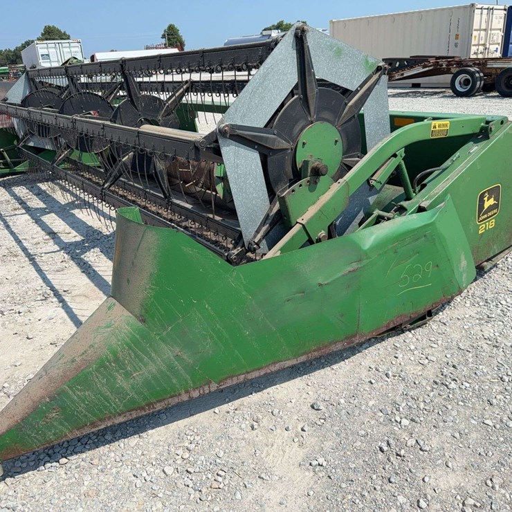 JOHN DEERE 218