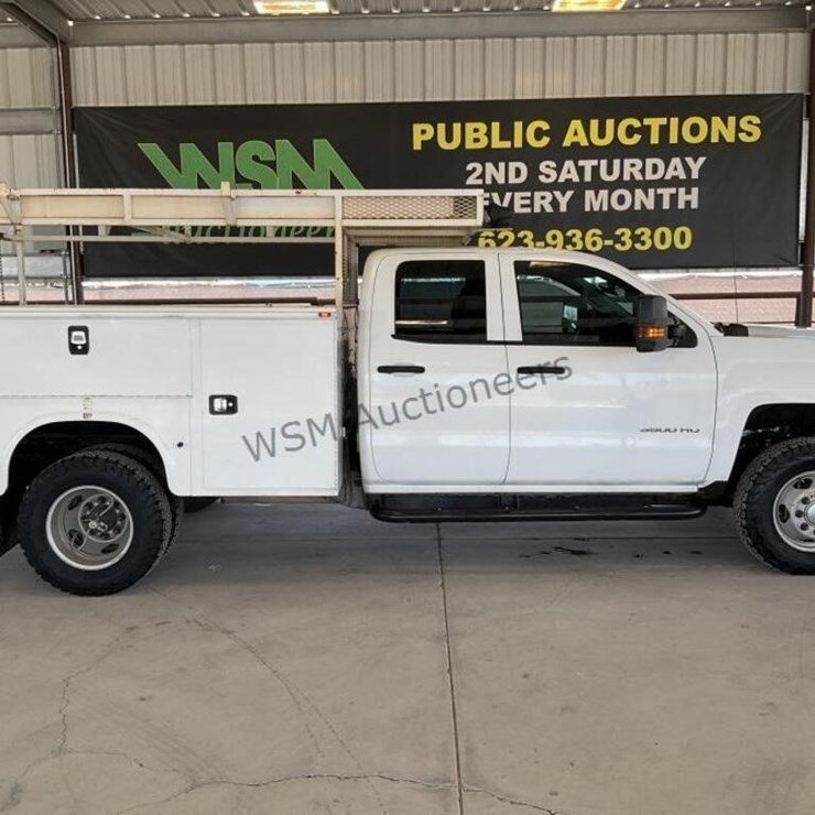 2015 CHEVROLET 3500