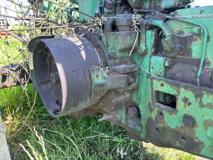 john-deere-70-image-57