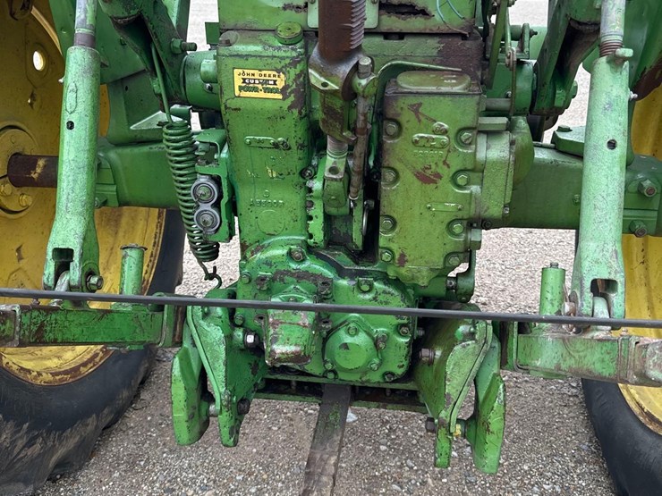 john-deere-630-image-9