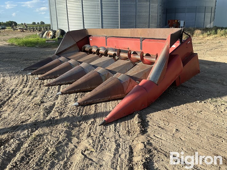 case-ih-1063-image-1
