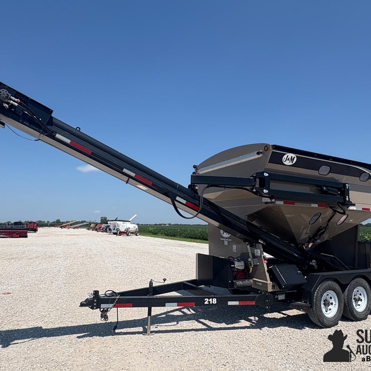 2021 J&M LC390