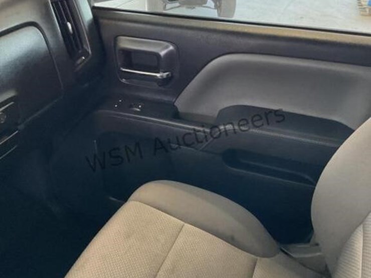 2015-chevrolet-3500-image-20