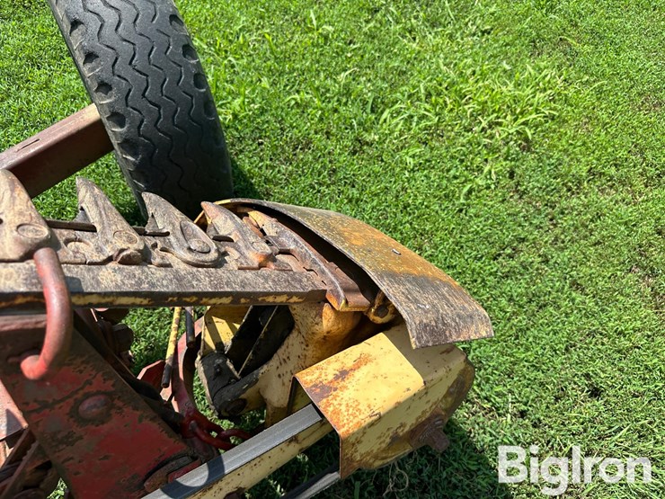 new-holland-455-image-18