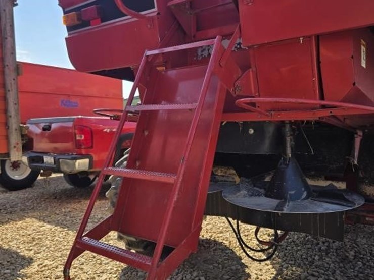 1997-case-ih-2166-image-21