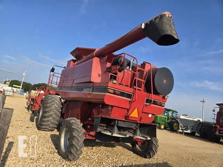 2000-case-ih-2388-image-8