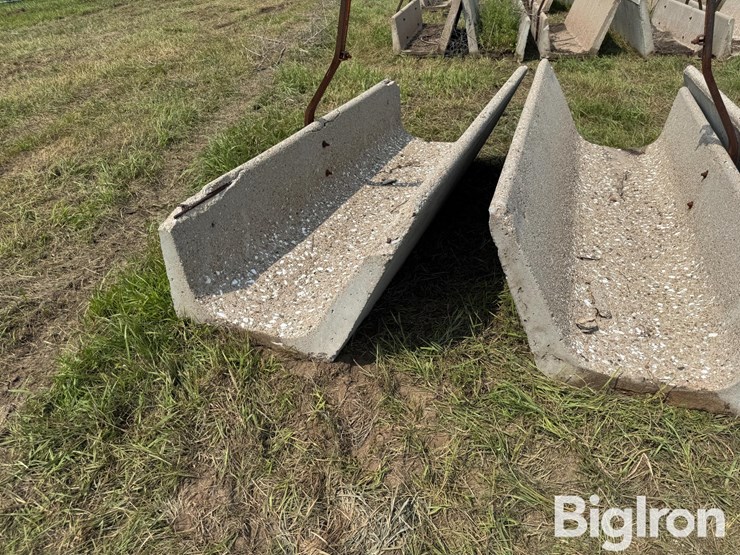 concrete-feed-bunks-image-8