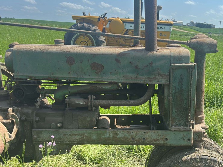 john-deere-model-b-image-14