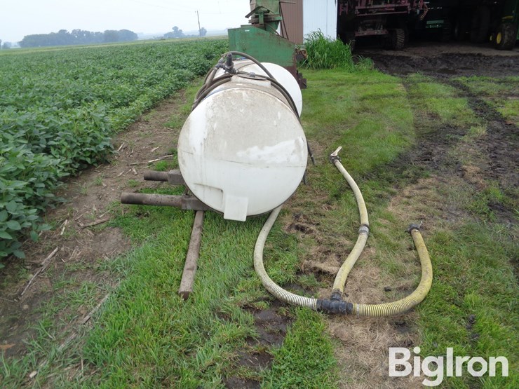 300-gallon-saddle-tanks-w/mounting-brackets-image-4