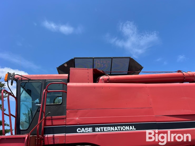 1991-case-ih-1680-image-10