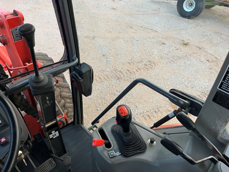 kubota-m105s-image-17