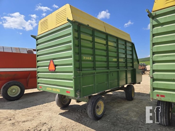 john-deere-714a-image-10