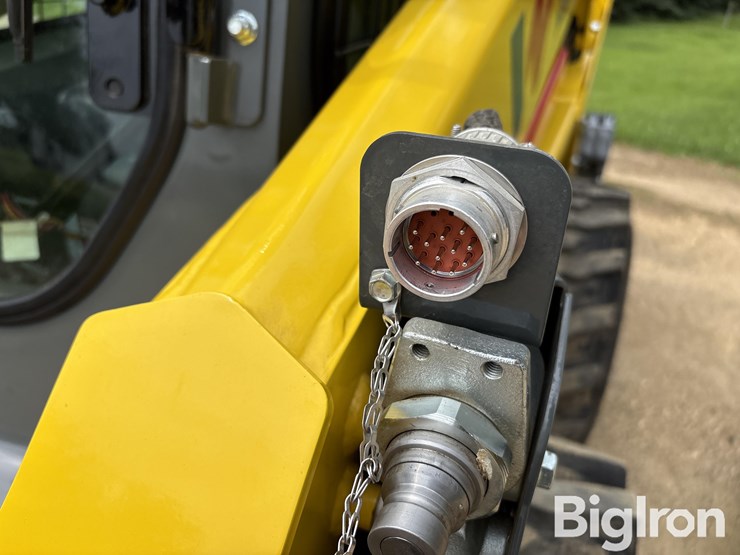 2024-wacker-neuson-sw21-skid-steer-image-18