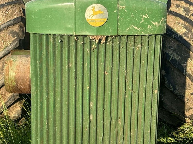 john-deere-r-image-9