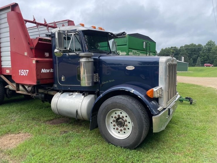 1999-peterbilt-379-image-5