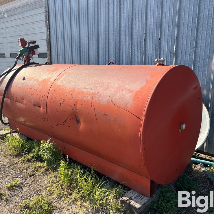 1000-Gal Tank
