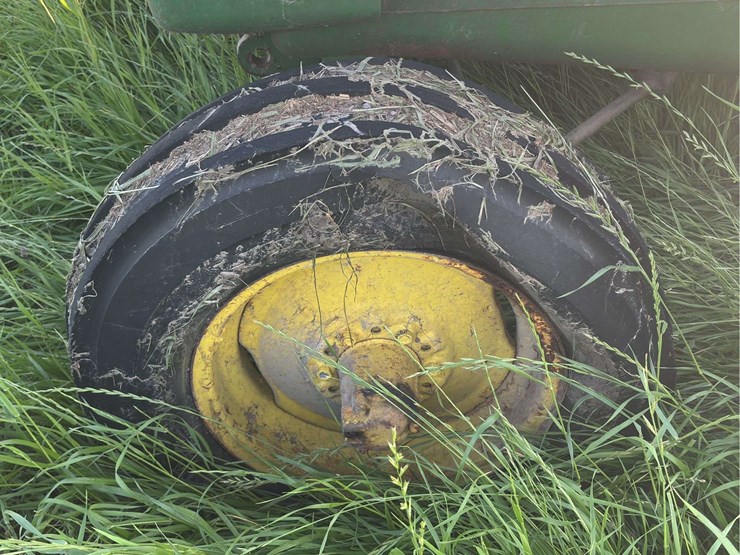 john-deere-r-image-15