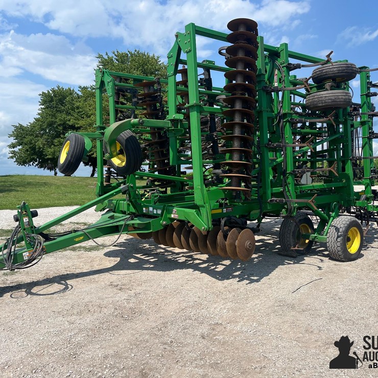 JOHN DEERE 2310