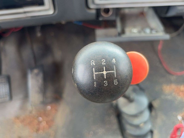 1985-ford-f700-image-27