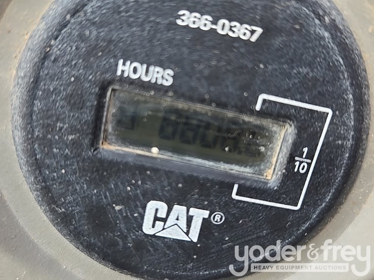 2015-caterpillar-329fl-image-73