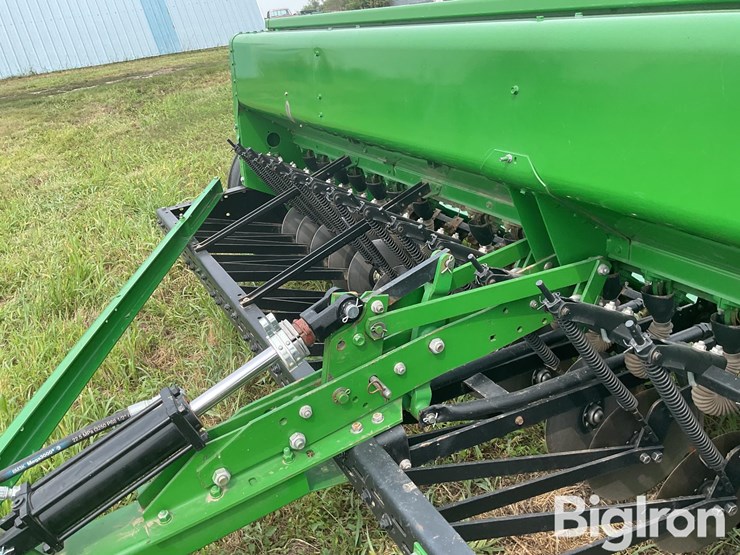 john-deere-450-image-16