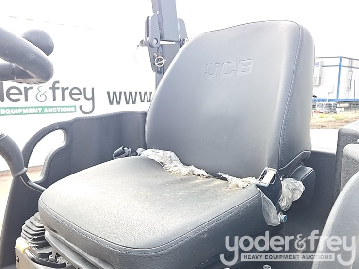 2023-jcb-ct260-120-image-26