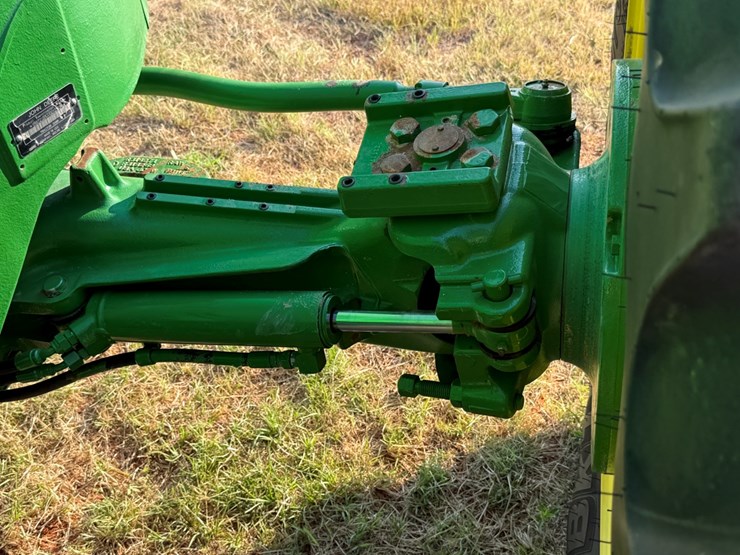 john-deere-7215r-image-6