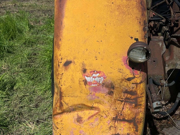 massey-ferguson-95-image-40