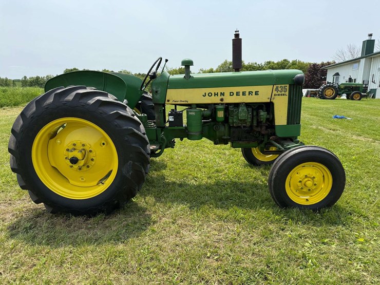 1960-john-deere-435-image-4