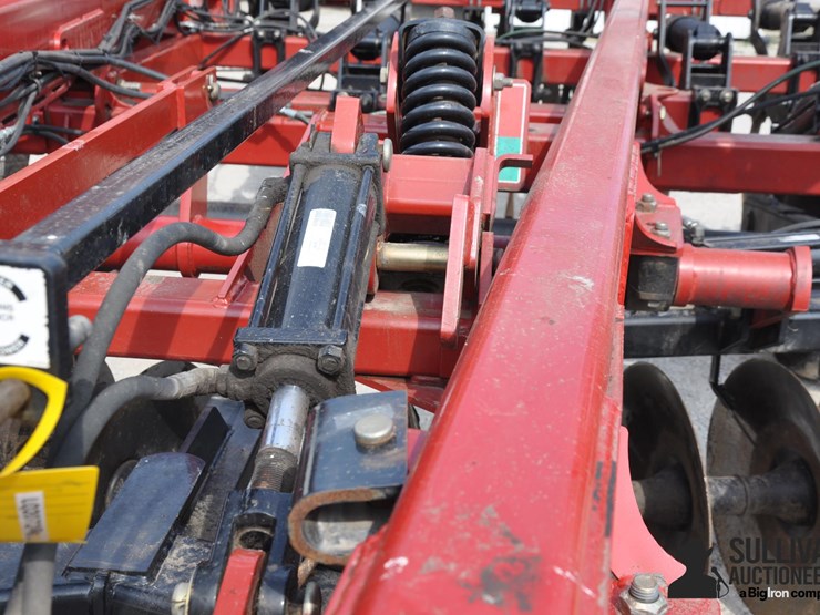 2015-case-ih-2015-image-15