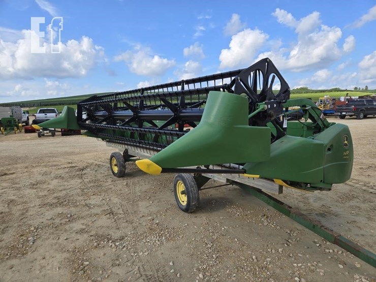 2004-john-deere-620f-image-1