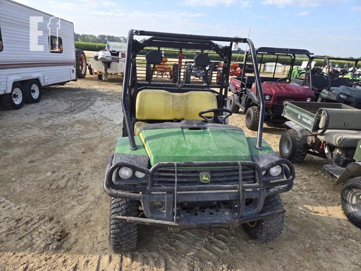john-deere-gator-xuv-825i-image-2