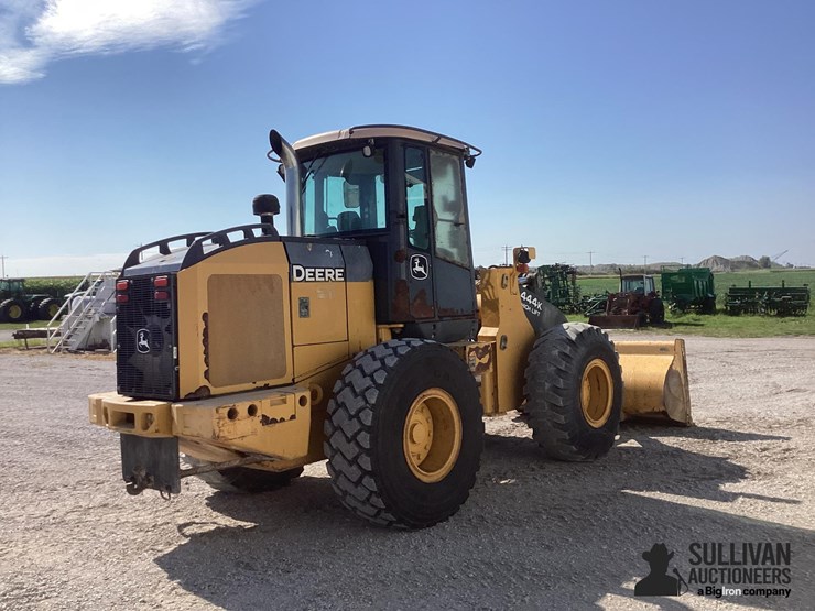 2012-deere-444k-image-5