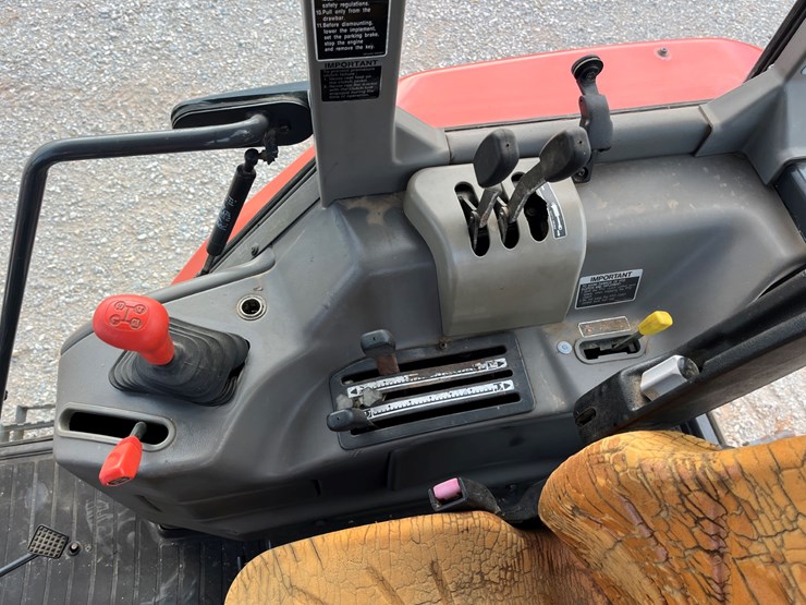 kubota-m6800-image-12