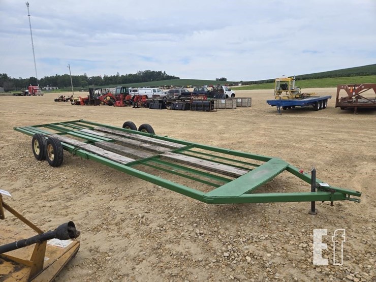 john-deere-28-image-13