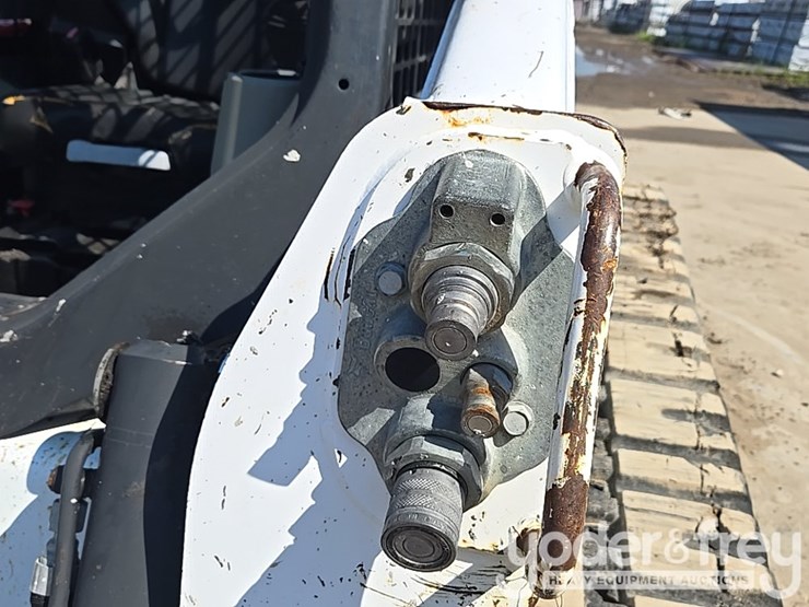 2019-bobcat-t590-image-29