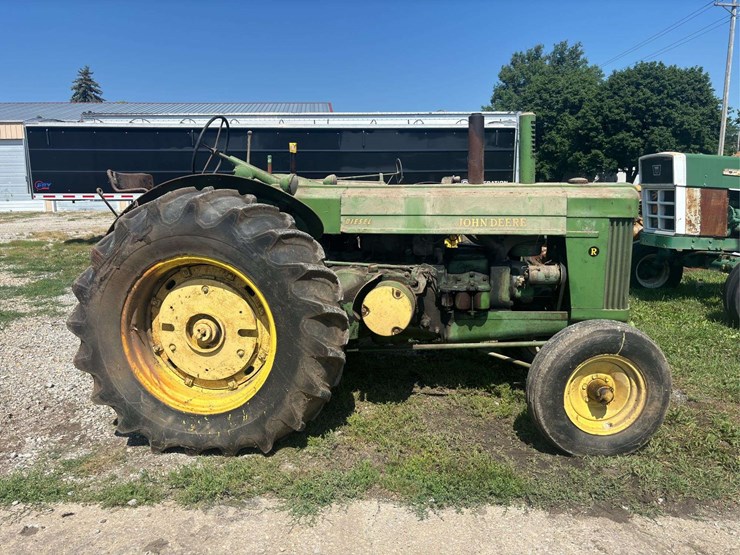 john-deere-r-image-6