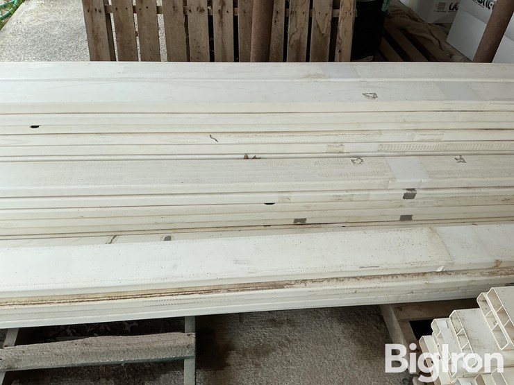 vinyl-fencing-image-15