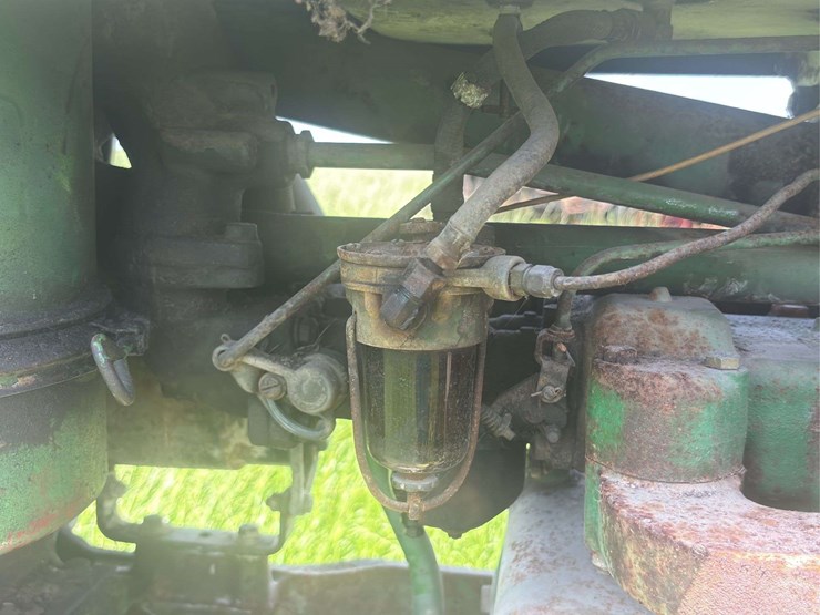 john-deere-720-image-33