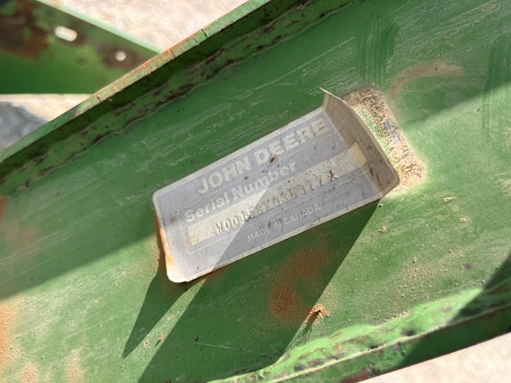 john-deere-158-image-10