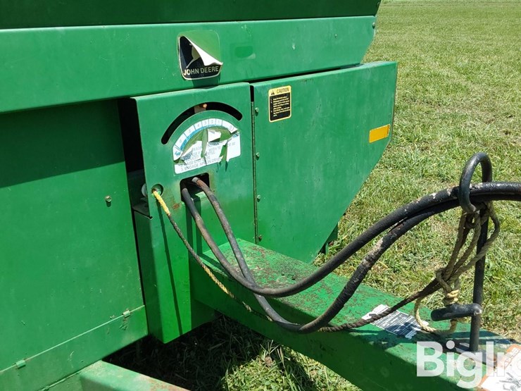 john-deere-350-image-12