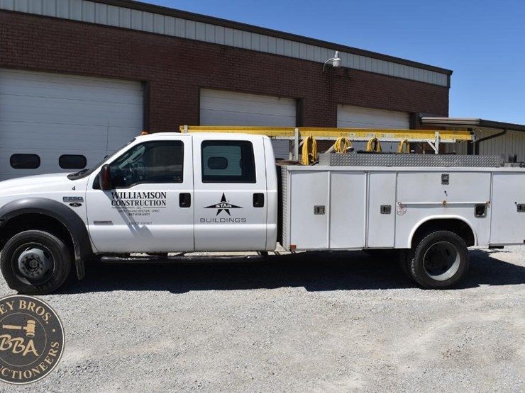 2005-ford-f550-xl-sd-image-2